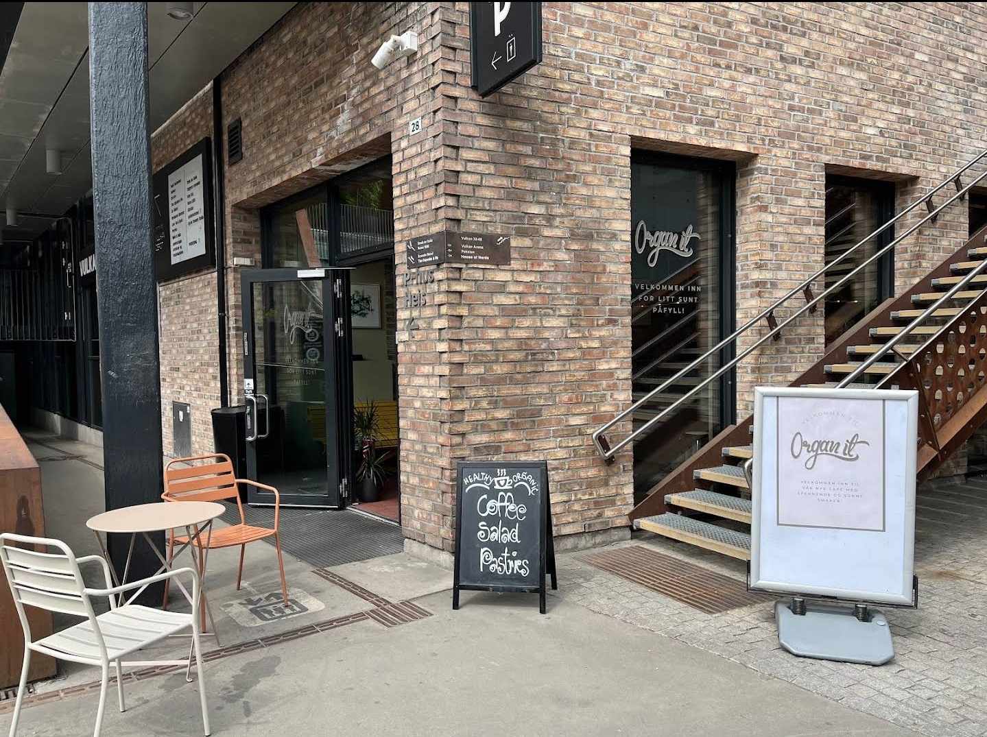 Bloom & Brew / Organit kafé · Bilder 1